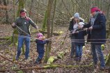 Galerie Vorschaubild: Kinder spielen mit Vätern im wad